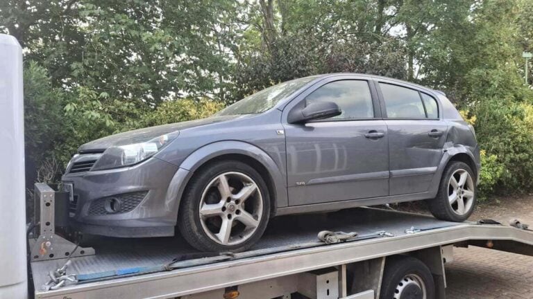 Vauxhall Astra collected from Hertford sg-14